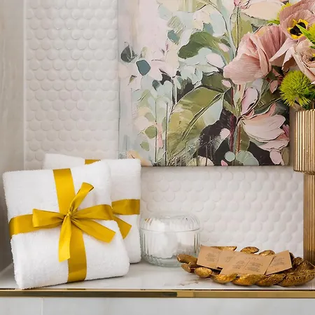 Prestige With A Living Room, Air Conditiong, Balcony & The View On Palace * Warszawa