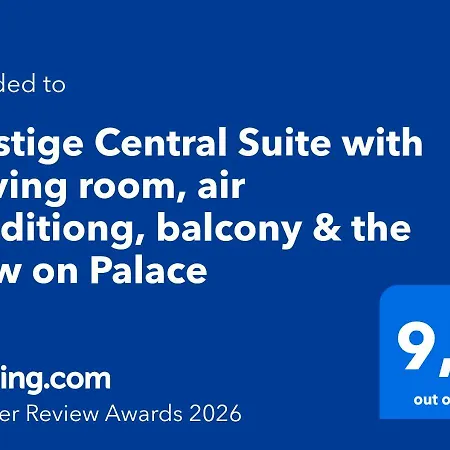 Lägenhet Prestige With A Living Room, Air Conditiong, Balcony & The View On Palace *
